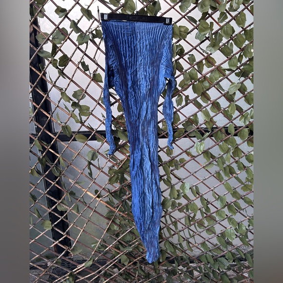 Azur Silk Plissé dress, Indigo two tone, M - Picture 7 of 8